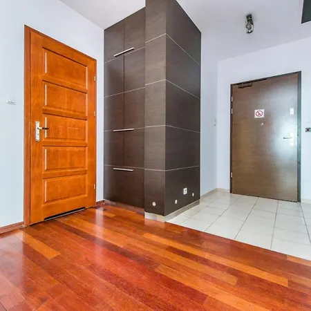 Szálloda Sea Towers Z Widokiem Na Morze *