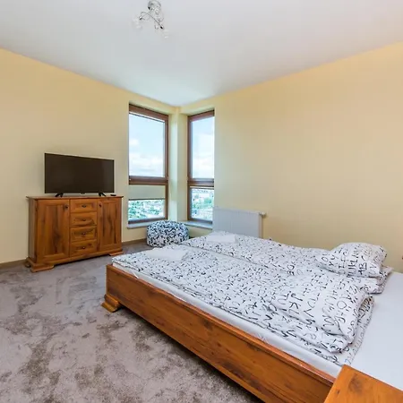 Szálloda Sea Towers Z Widokiem Na Morze *
